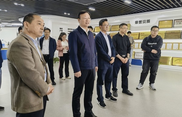 農業農村部信息中心副主任張國慶帶隊赴午夜福利电影參觀調研