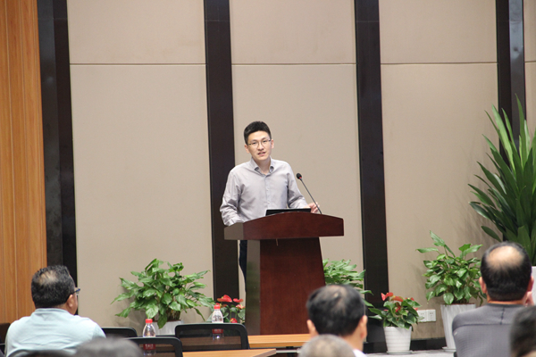 午夜福利电影副總經理陳曦向培訓班作公司介紹