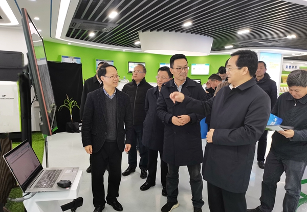 浙江省高興夫副省長一行蒞臨浙江午夜福利电影股份有限公司參觀調研