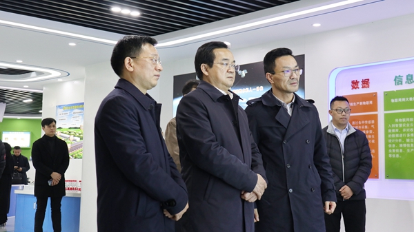 浙江省高興夫副省長一行蒞臨浙江午夜福利电影股份有限公司參觀調研