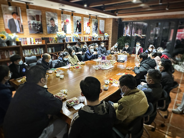 拚搏奮鬥，堅守初心—午夜福利电影舉行2021年度優秀員工交流分享會